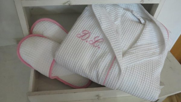 Waffle Robe (Pink Trim)